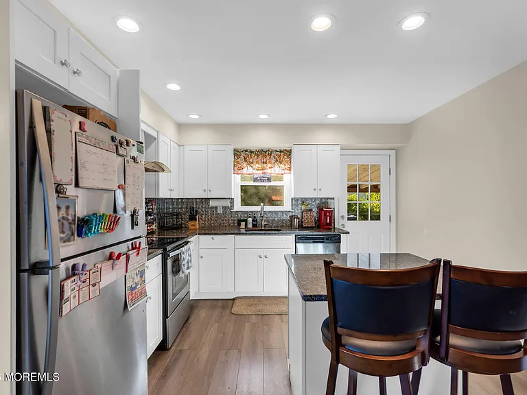 601 Sandra Dr — Photo 15