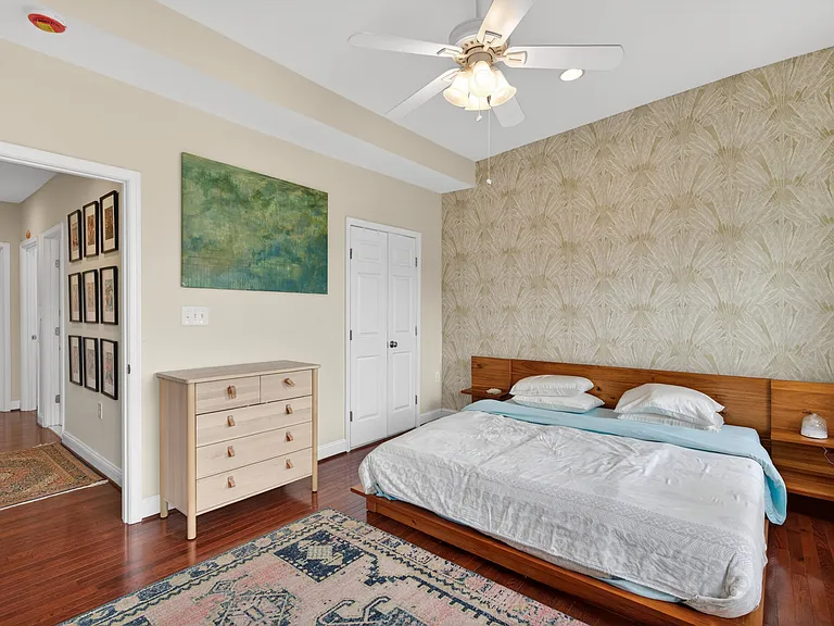 316 Todd Pl NE — Photo 15