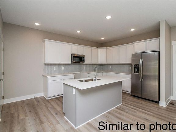 4th image of 16625 Wilden Dr