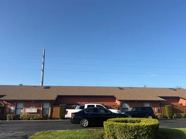 804 SW 47th Ter APT 202, Cape Coral, FL 33914