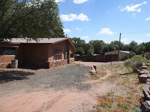 2nd image of 299 3rd Hwy