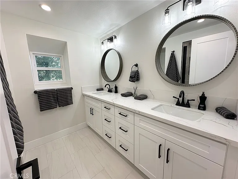 3812 Shannon Rd — Photo 27