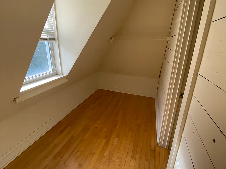 bedroom 2, master closet door