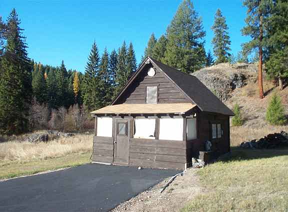 3rd image of 30689 E Highway 20