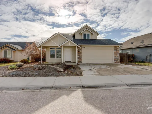 869 Comanche Trl, Emmett, ID 83617