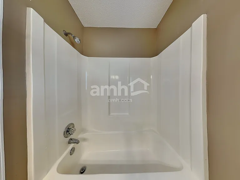 212 Sedge Meadow Dr — Photo 16