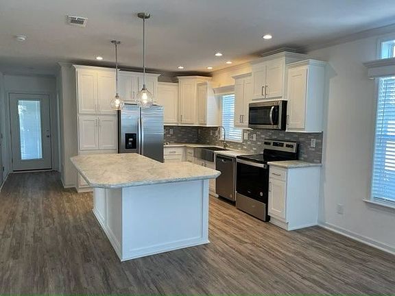 5th image of 589 Johnathans Cay