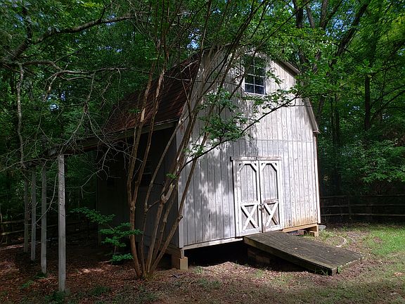 4th image of 10817 Sawgrass Ct