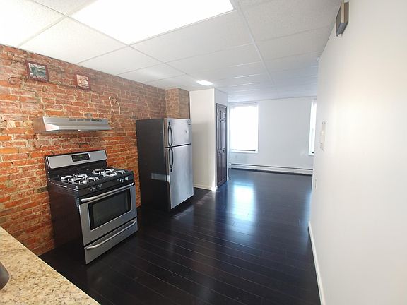 2nd image of 1236 Wolf St Floor 2