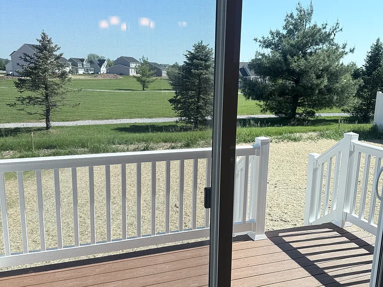 3621 Fieldstone Dr — Photo 11