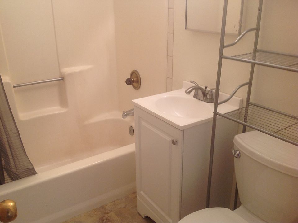 1st image of 1209 N Lincoln Ave
