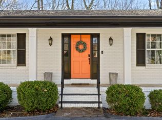 35 Carriage Hl, Signal Mountain, TN 37377