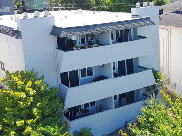 2423 Grand Avenue #1, Everett, WA 98201