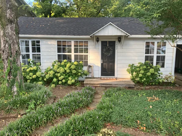 1432 S Van Buren Ave, Fayetteville, AR 72701