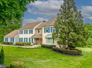 870 Silverwood Dr, West Chester, PA 19382