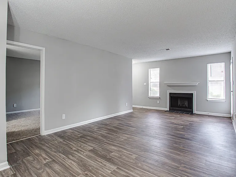 50 Stoneview — Photo 11