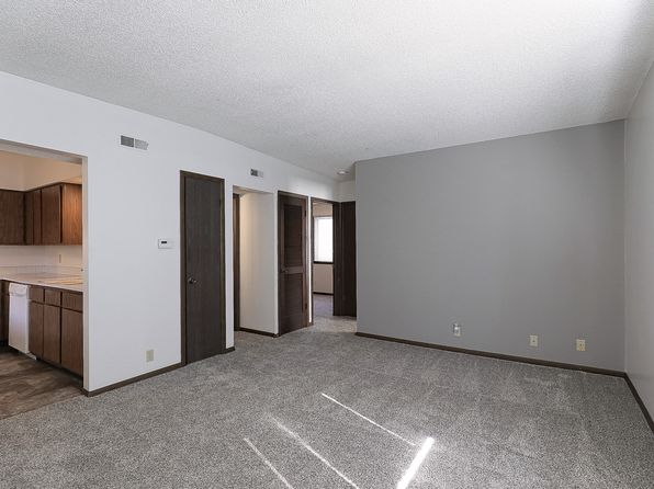 2427 J St #3
