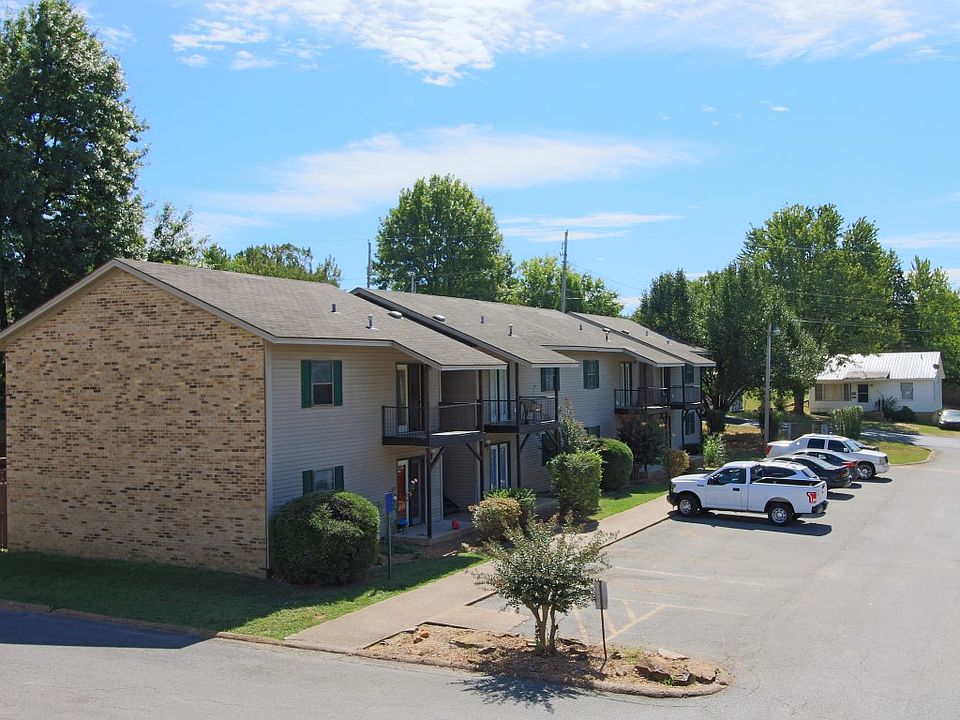 1st image of 2501 Case St APT 4