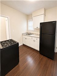 4th image of 1320 E 54th St