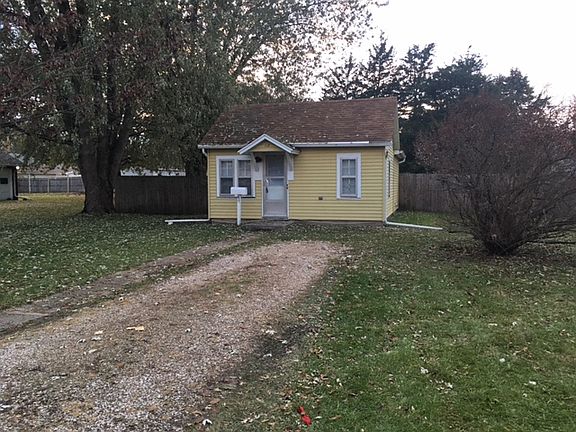 2nd image of 118 Sheldon St