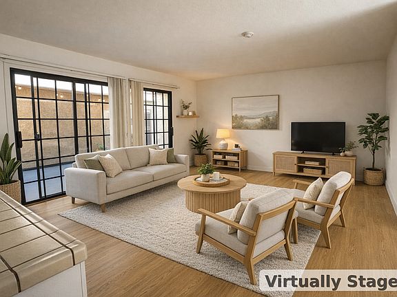 2nd image of 526 S Catalina Ave