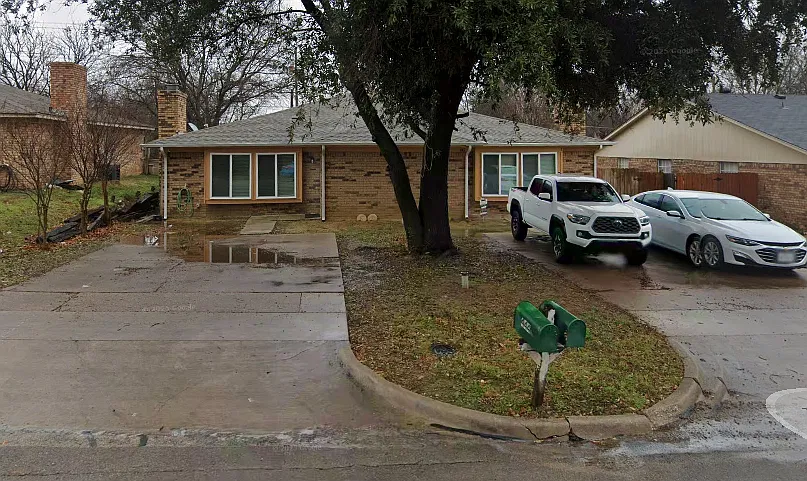 442-444 NW 23rd St