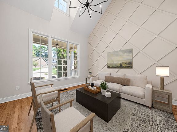 3rd image of 21 Yorkshire Ln