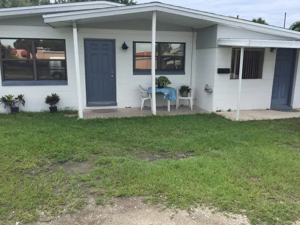 657 S Orlando Ave, Cocoa Beach, FL 32931
