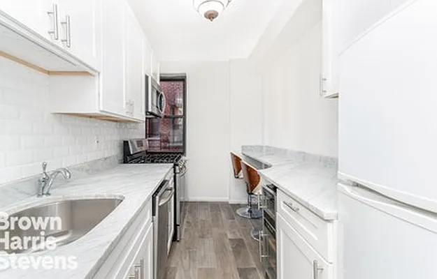 Sold by Brown Harris Stevens | media 6