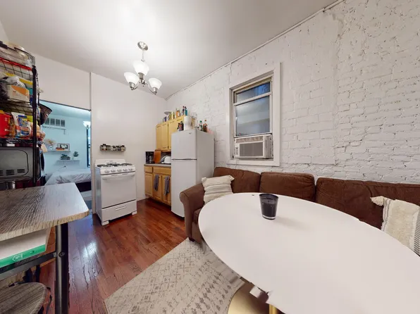 168 Rivington Street image 1 of 8