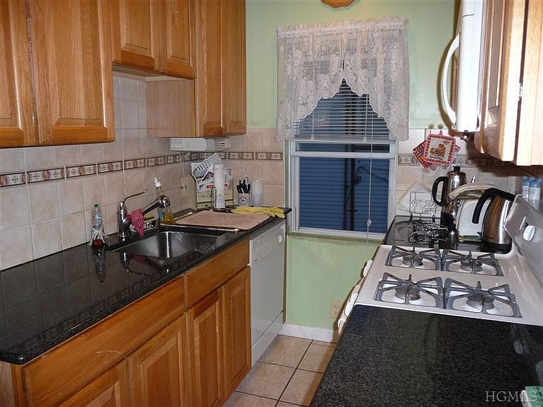 3153 Rawlins Ave, Bronx, NY 10465 Zillow