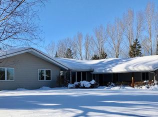 1149 Riverdale Dr, Thief River Falls, MN 56701