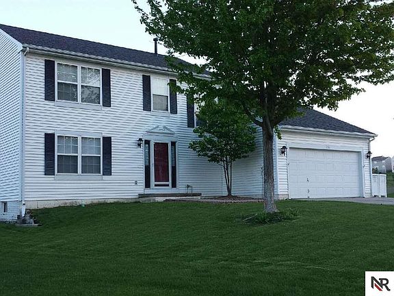 4th image of 2701 Arrowhead Ln