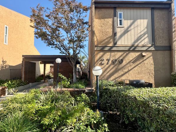 2700 Brea Blvd APT 13