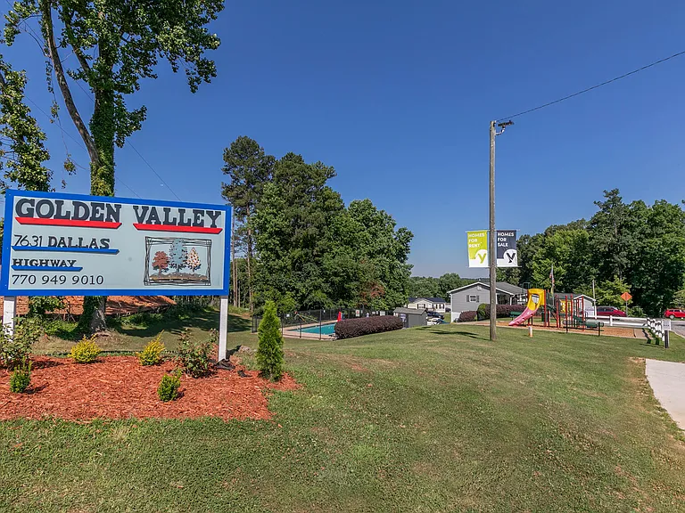 7631 Dallas Hwy — Photo 9
