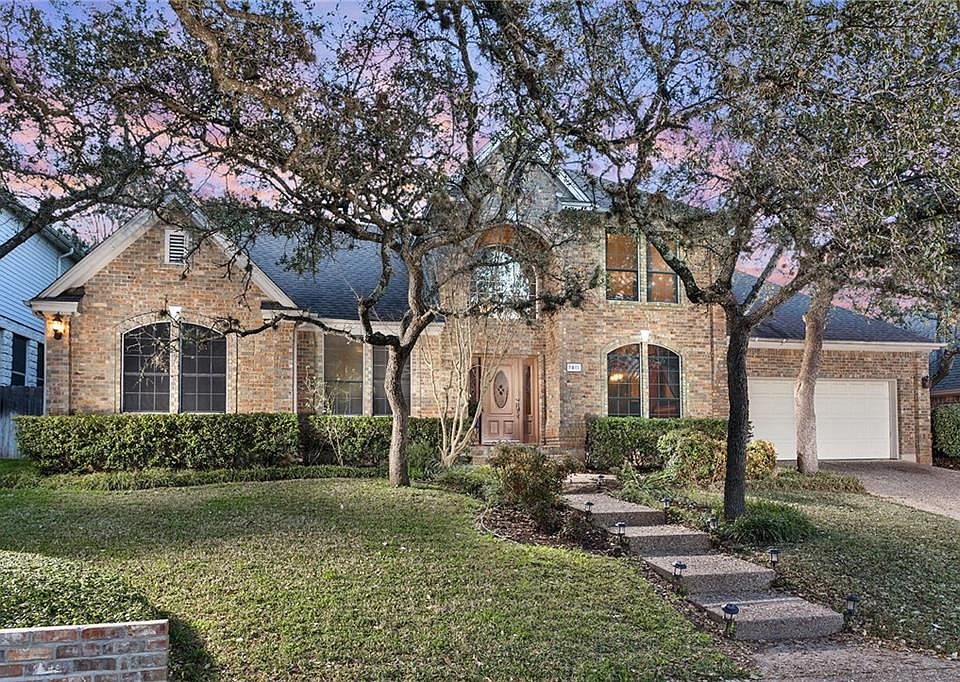 1st image of 7811 Moonflower Dr