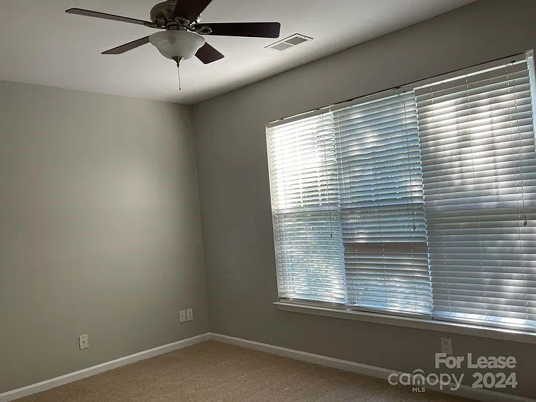 11435 Dixie Glen Dr — Photo 17