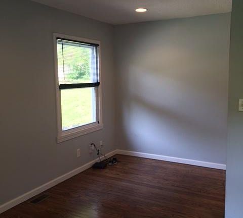 4th image of 3118 Francis St
