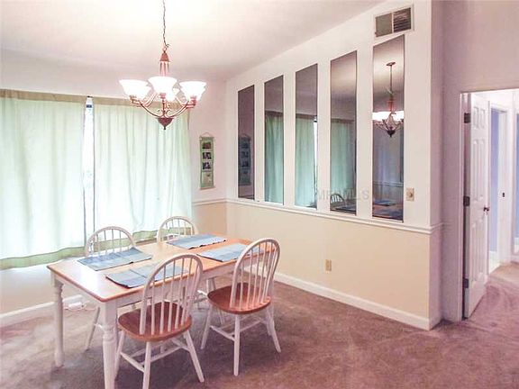 5th image of 555 Whispering Lakes Blvd