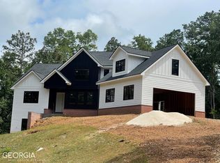 898 Overlook Trl, Acworth, GA 30101
