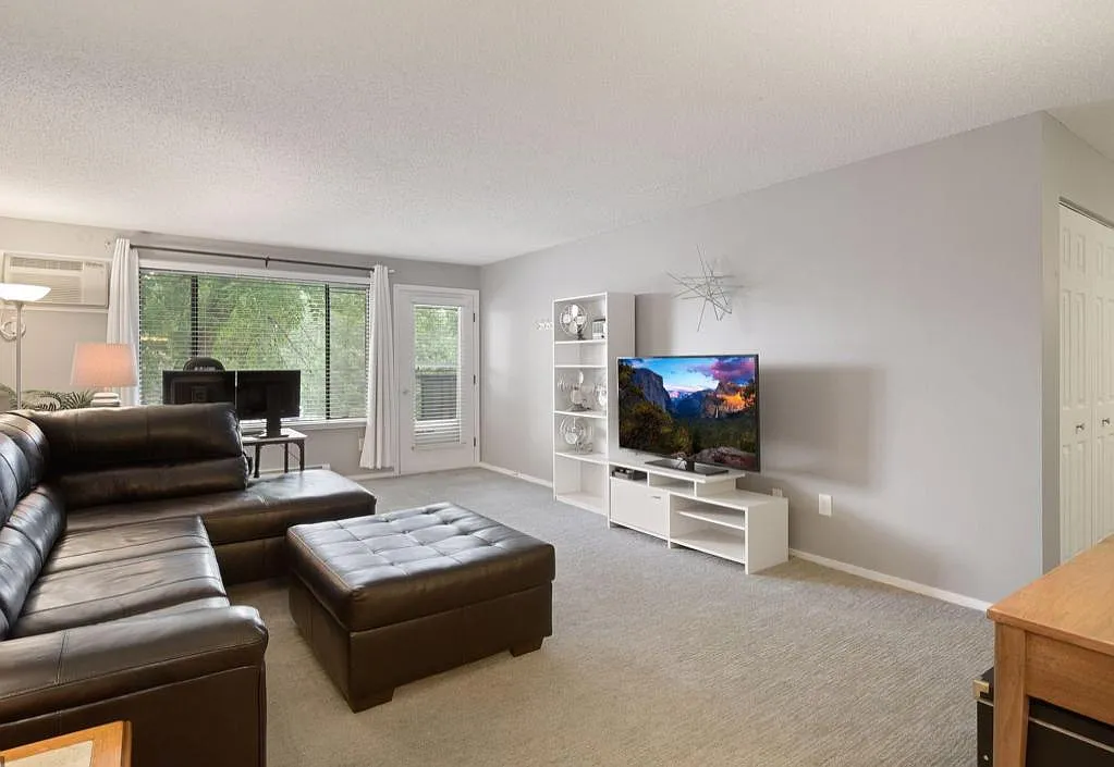 1 bed, 650 sqft, $1,495 — Photo 4