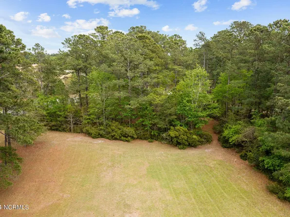 605 Lindgrove Place SW, Ocean Isle Beach, NC 28469