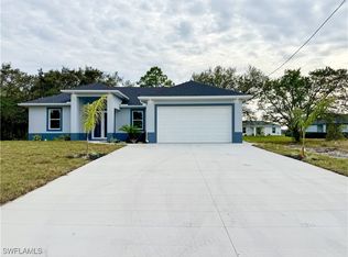 4011 18th St SW, Lehigh Acres, FL 33976