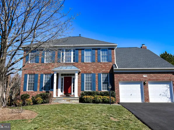 769 Kenneth Pl SE, Leesburg, VA 20175