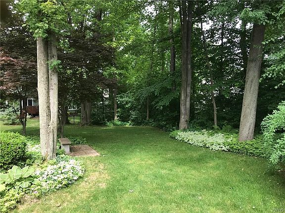 2nd image of 8035 Thyme Cir