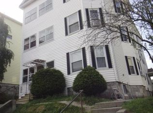 15 Caroline St, Worcester, MA 01604