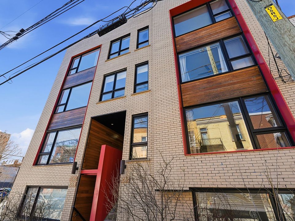 1st image of 4080 Rue St #102