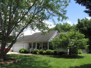 6467 Starlette Ln, Trinity, NC 27370