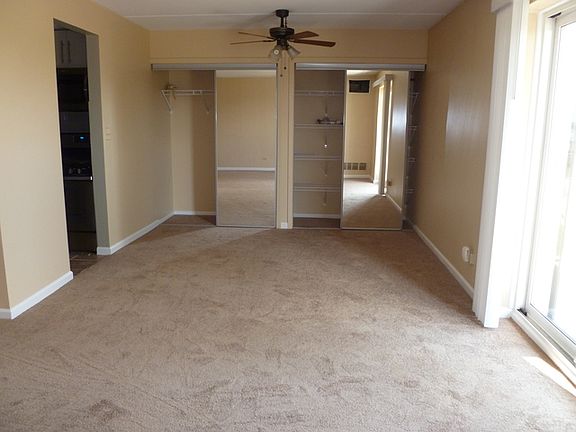 4th image of 1460 Fairlane Dr APT 313