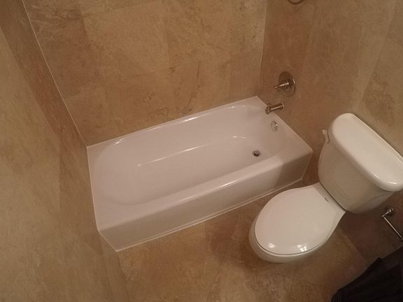 5th image of 300 Madeira Ave APT 303